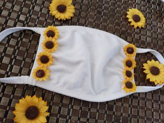 Sun flower face mask 😷