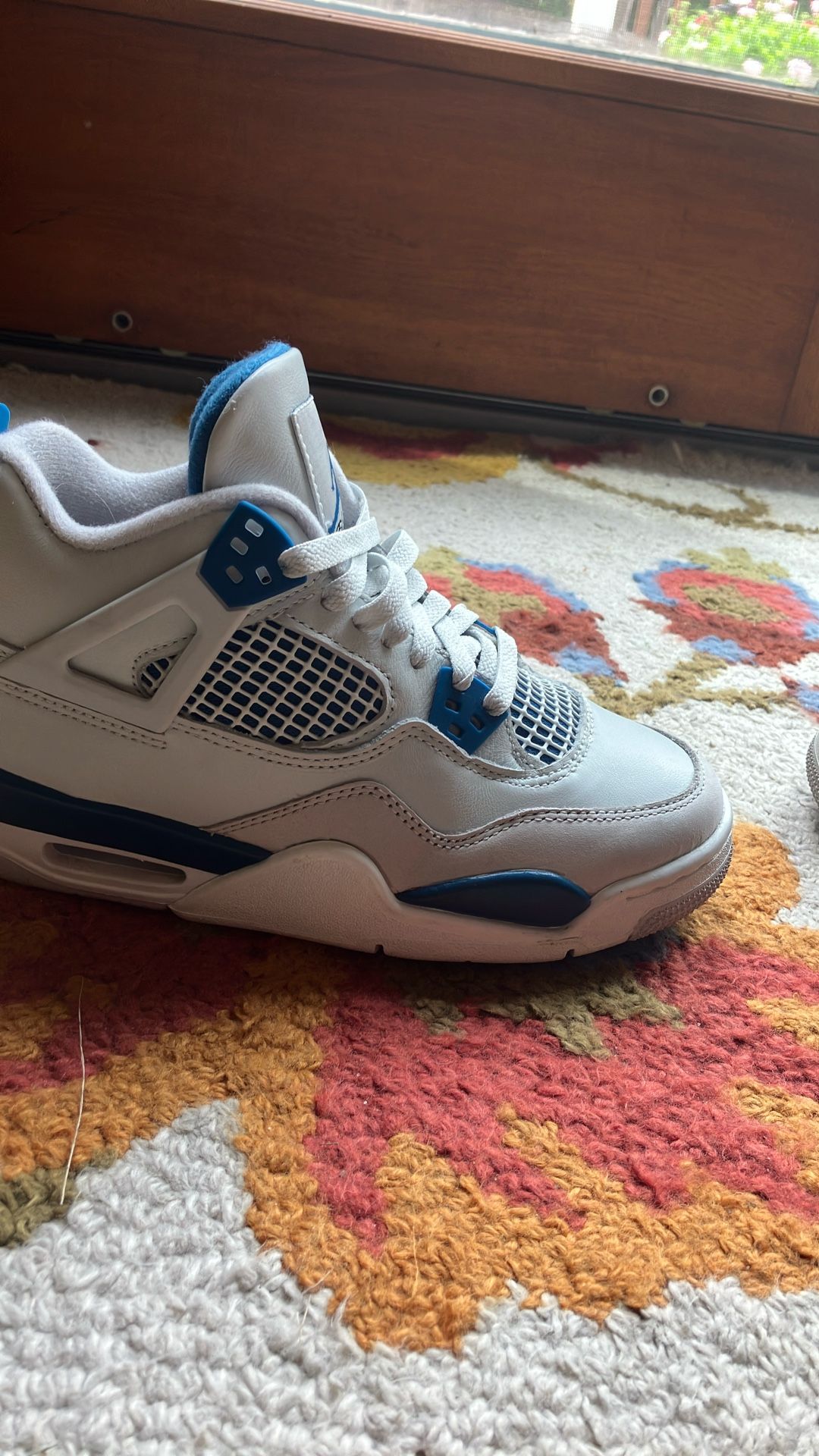 Jordan 4 Military Blue