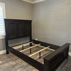 Solid Wood Queen Bed frame 