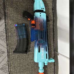 Set of Two Nerf Gun