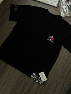 Hearts black tee
