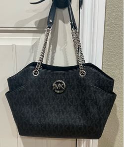 MK purse