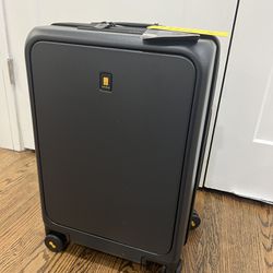 Level 8 Luggage Carry On Suitcase