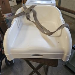 GRACO  TODDLERS  BOOSTER SEAT 