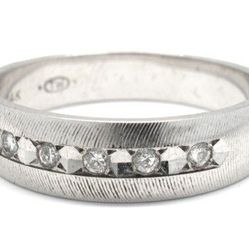 Mens 14K White Gold/Diamond Band