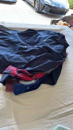 14 Men’s Shirts Size M