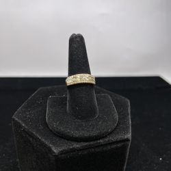 10k And Diamond Ring 