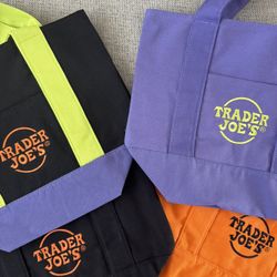 Trader Joe’s Halloween Mini Tote Bag 