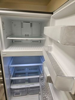 LG refrigerator