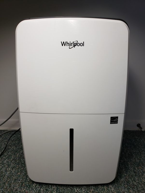 Whirlpool Dehumidifier Model WDH70EAPW for Sale in Chicago, IL OfferUp
