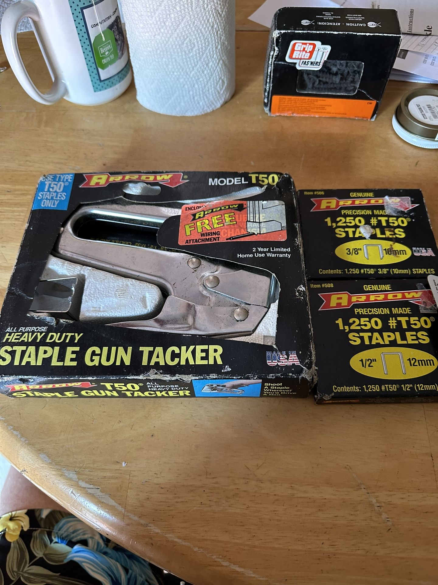Arrow Heavy Duty Staple Gun Tacked