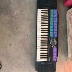 Yamaha PSR-77 Keyboard 