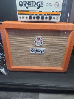 Orange 2x12 speaker (GREAT CONDITION)