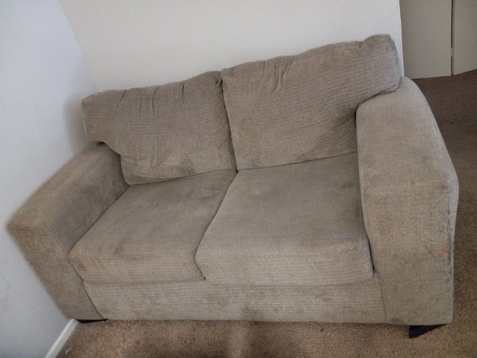 2 Couch And 3 Couch Will Pull Out Bed 