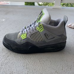 Air Jordan 4 RETRO SE NEON, CT5342-007