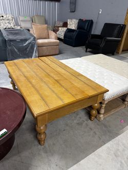 coffee table with lift top