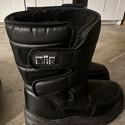 WFS Black Winter Insulated Snow Boots MEN Size 10, KIDS  Size 6 & 7