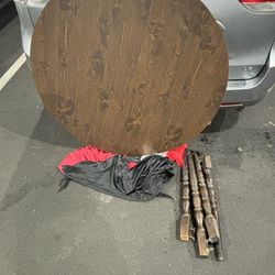 round dining table L 42