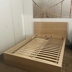 White Oak Wooden Bed Frame