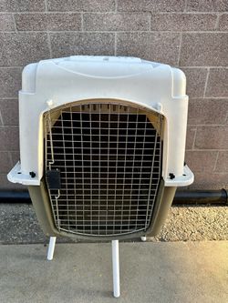 Pet Cage.