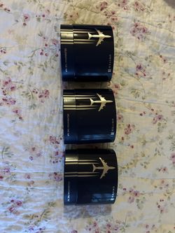 United Airlines Amenities kits 