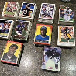 500 Assorted Football Cards 1990s