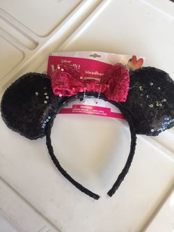 BRAND NEW DISNEY PINK HEADSET