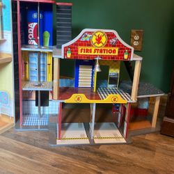 Kids Fireman Doll House 