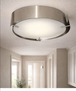 Flush mount light