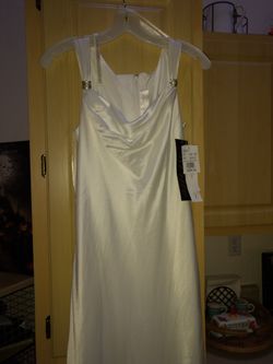 New Wedding Dress. Never worn