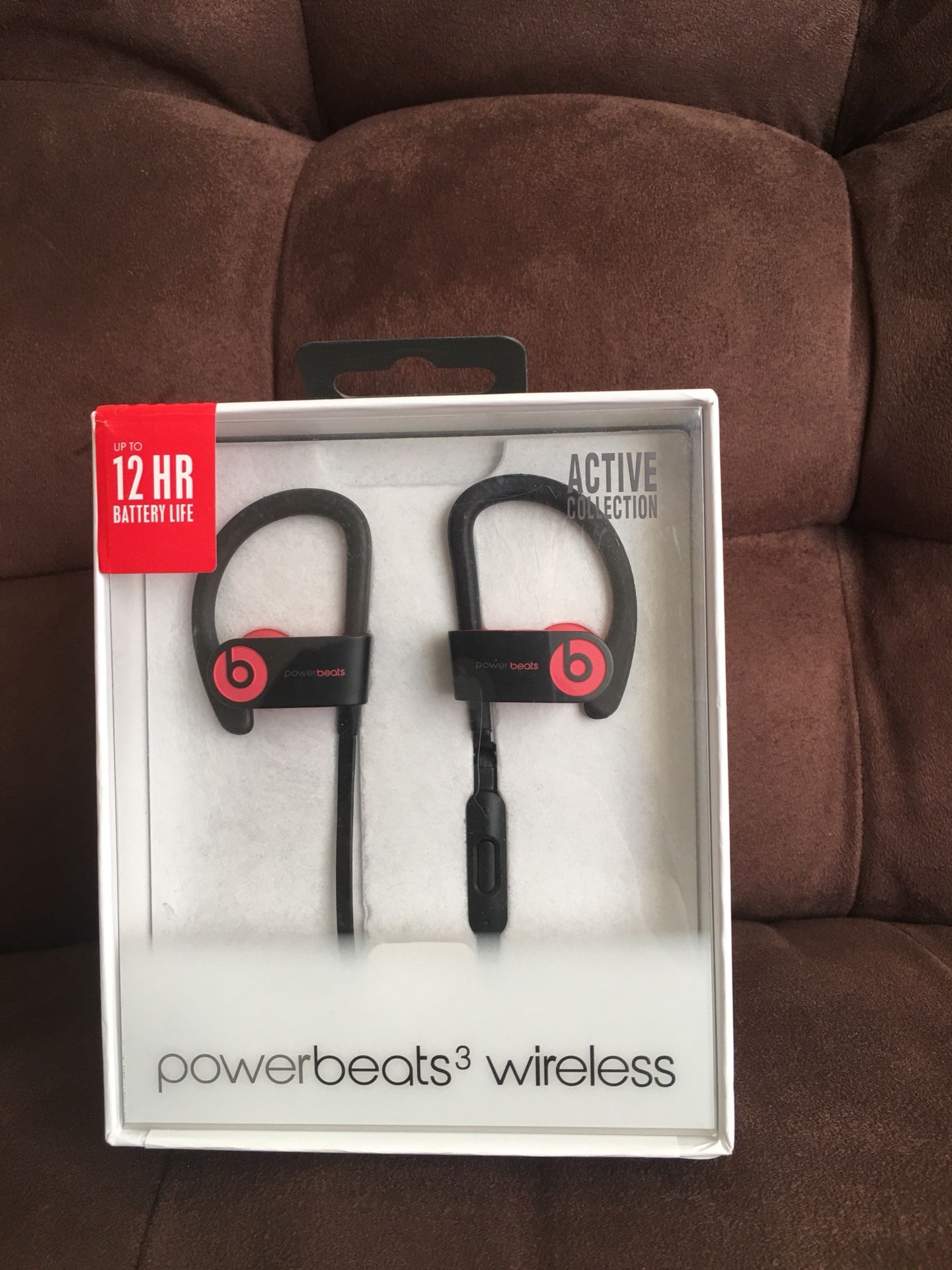 Brand new Powerbeats by dr.dre wireless