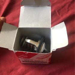 Genuine Thermostat 1992 Toyota Camry V6