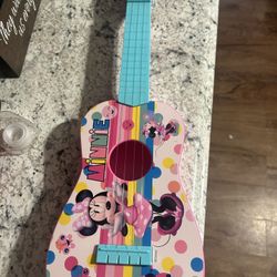 Minnie mouse guitar