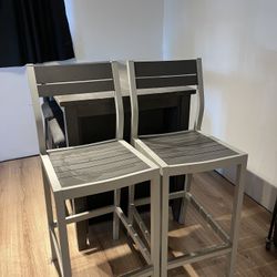 Bar Stools 
