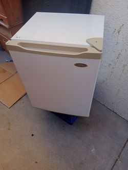 Haier mini fridge