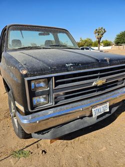 73-87 Chevy C10,K5 Blazer,Suburban Front Clip