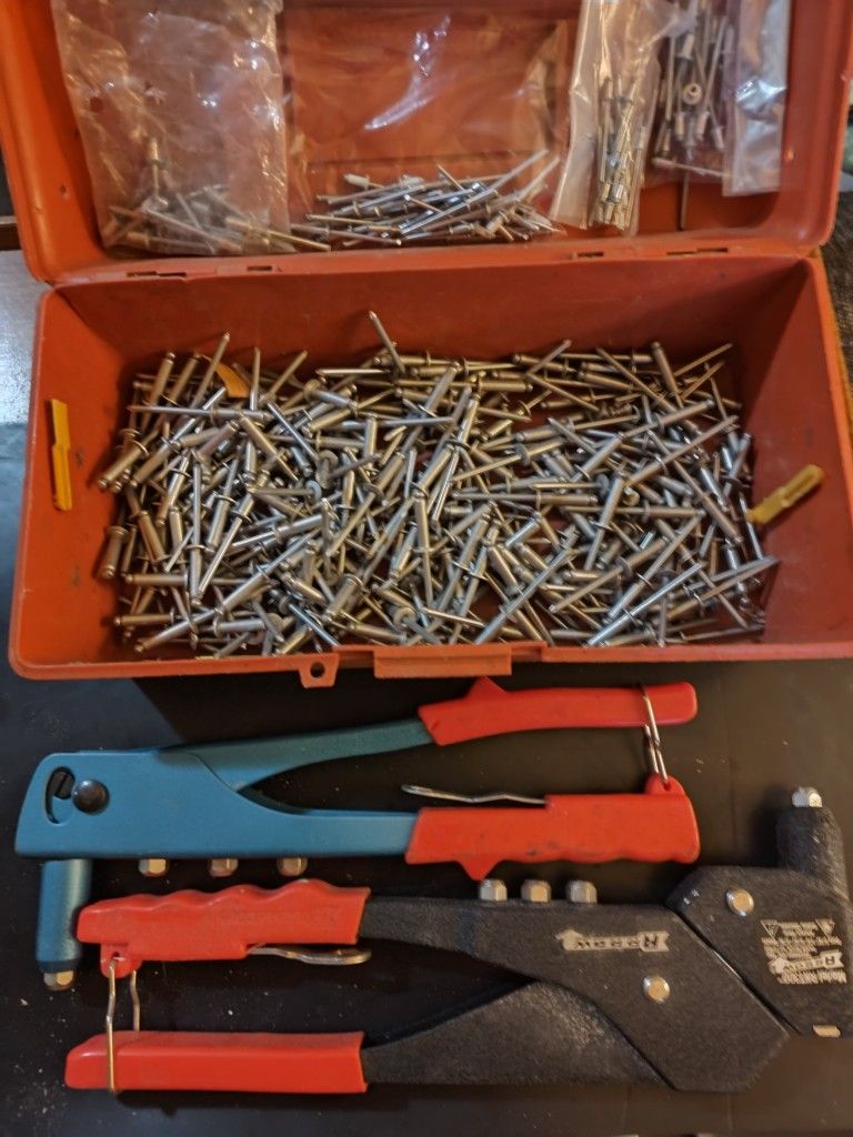 Set Of 2 Rivet Tools And Assorted Rivets And Box