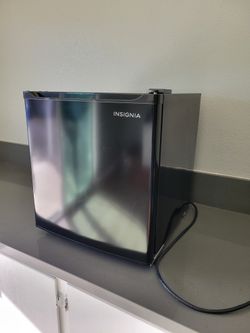 Insignia Mini Refrigerator - Like New