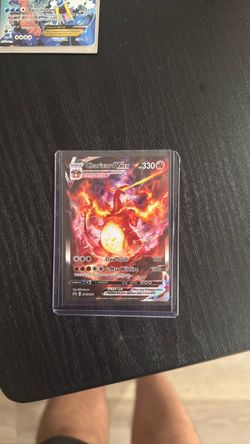 Charizard VMAX SWSH261