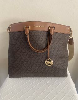 Michael Kors Travel LG NS Tote Bag Brown Signature Print
