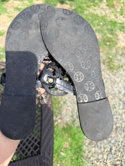 Tory Burch Black Patent Thong Sandals