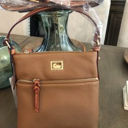  Dooney & Bourke Dillen Letter Crossbody 
