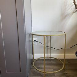 Coffee Table And Side Table For Sale 