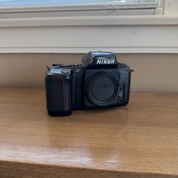 Nikon N6006 35mm Film Camera Body
