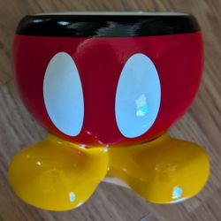 New - Mickey & Minnie Mouse Planters
