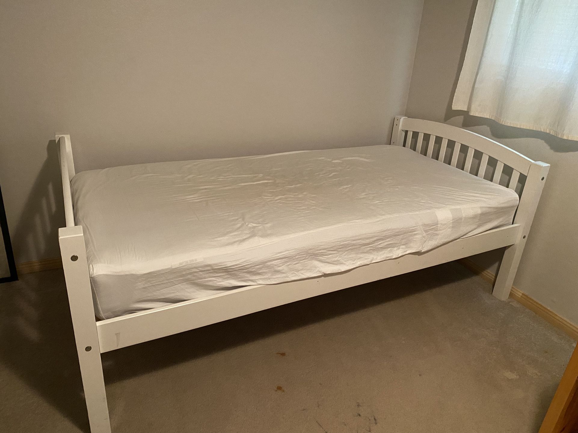Twin Bed With Mattress