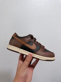 Nike brown dunk