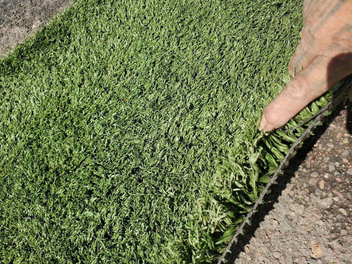Now Liquidating Brand New Artificial Synthetic Turf In El Paso 