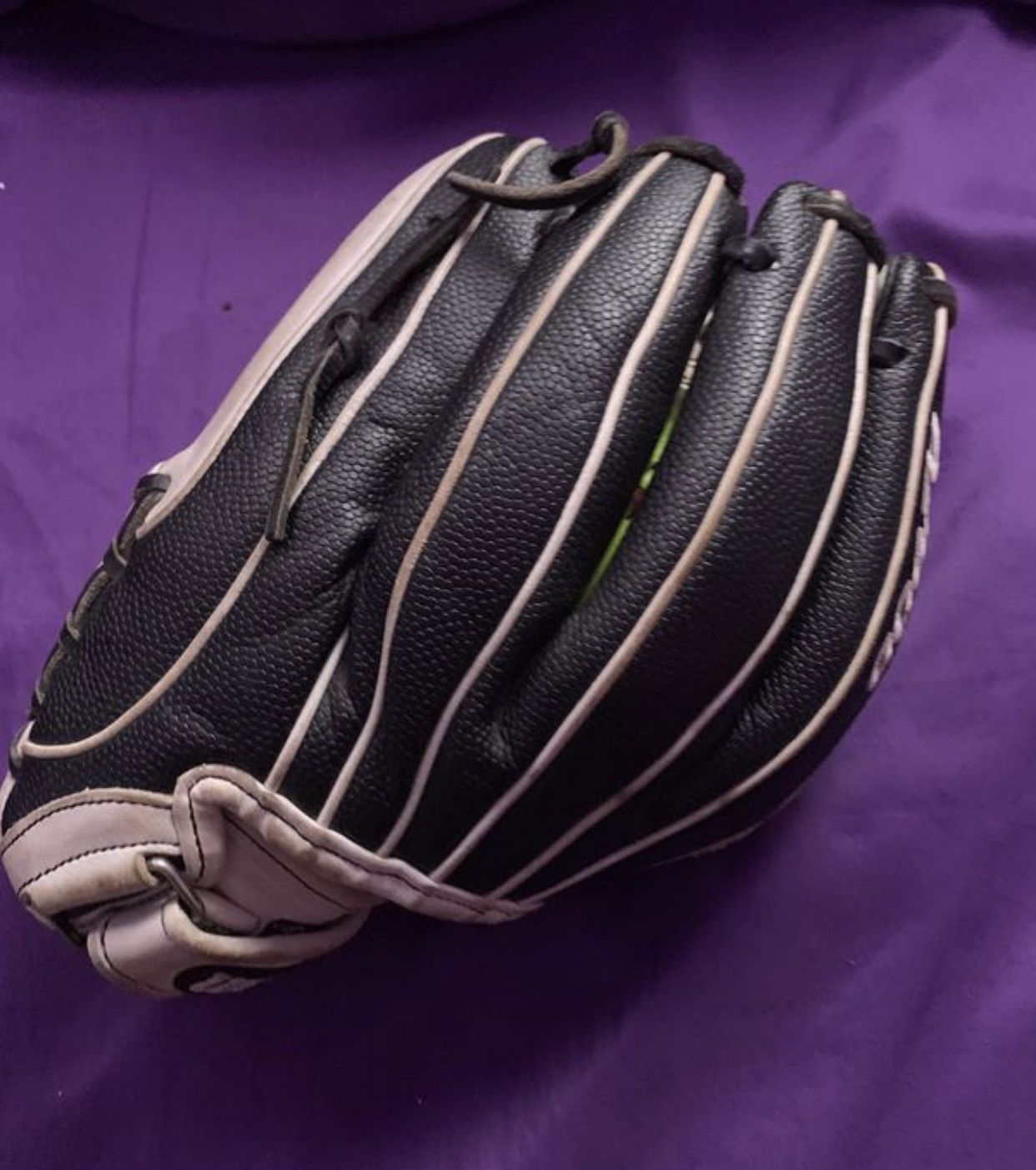 Wilson A2000 softball glove size 12