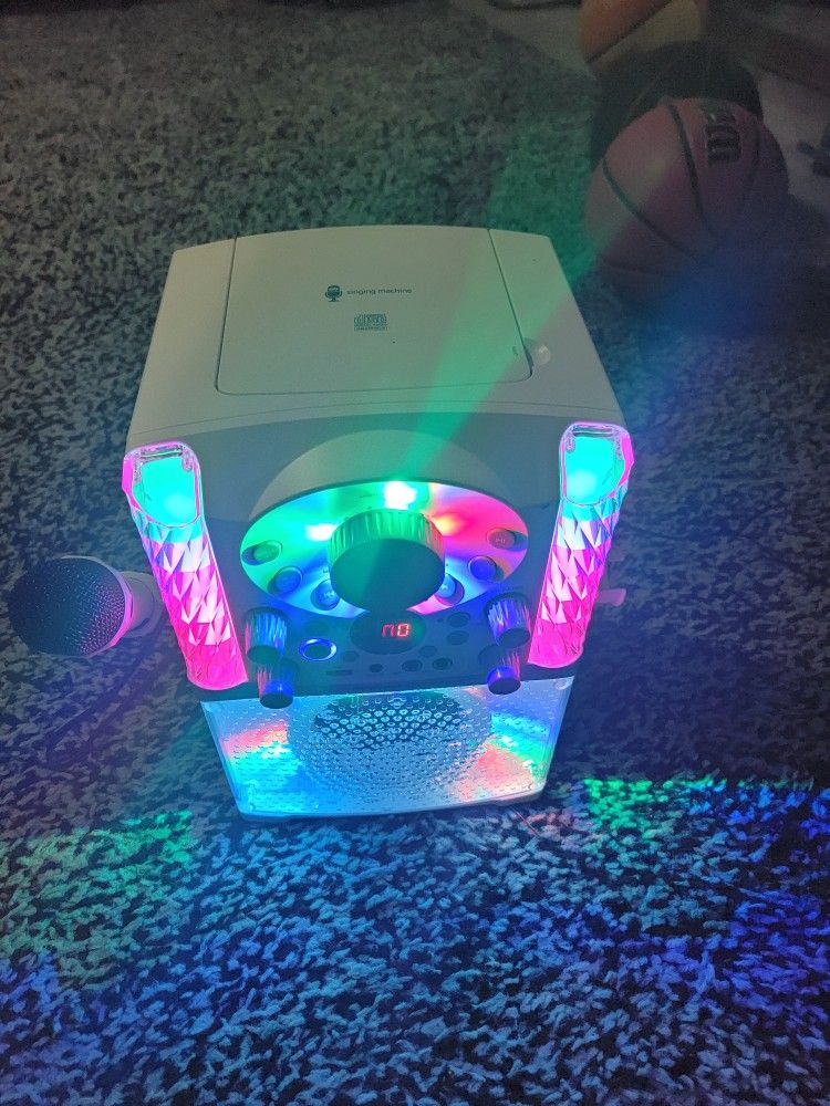 Singing Machine SML625BTBKD Karaoke Machine, Portable Bluetooth CD+G Karaoke System,